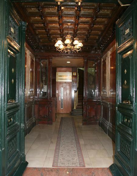Hostal Ana Belen Madrid Exterior photo