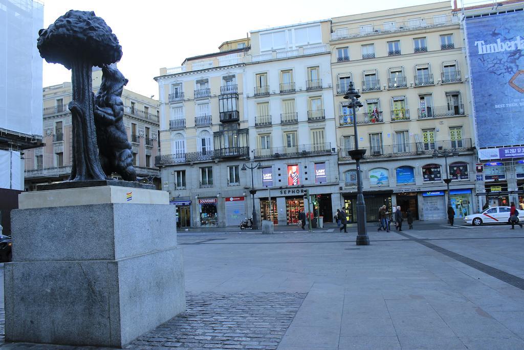 Hostal Ana Belen Madrid Exterior photo